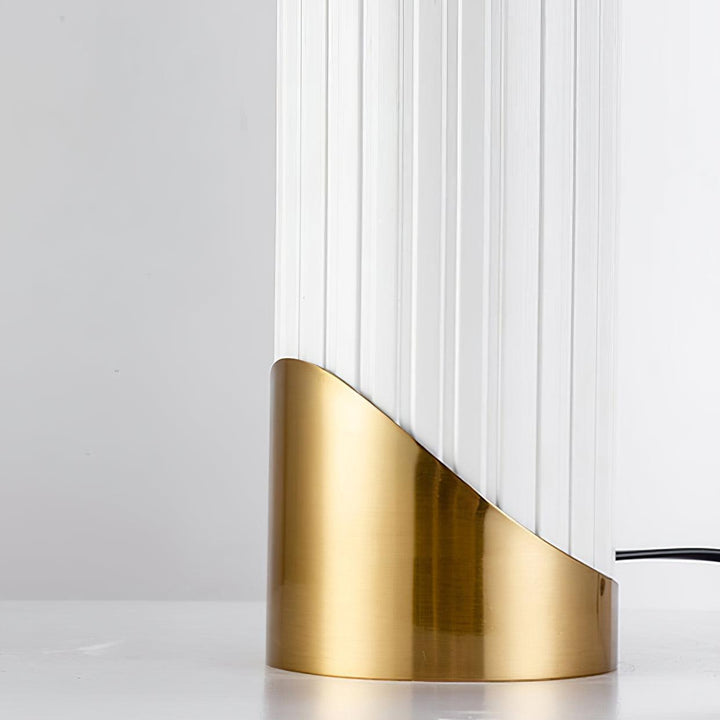 Ilayda Table Lamp - Vakkerlight