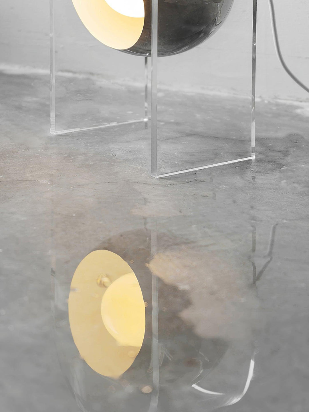 Insta Sensorette Table Lamp - Vakkerlight