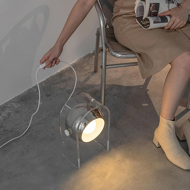 Insta Sensorette Table Lamp - Vakkerlight