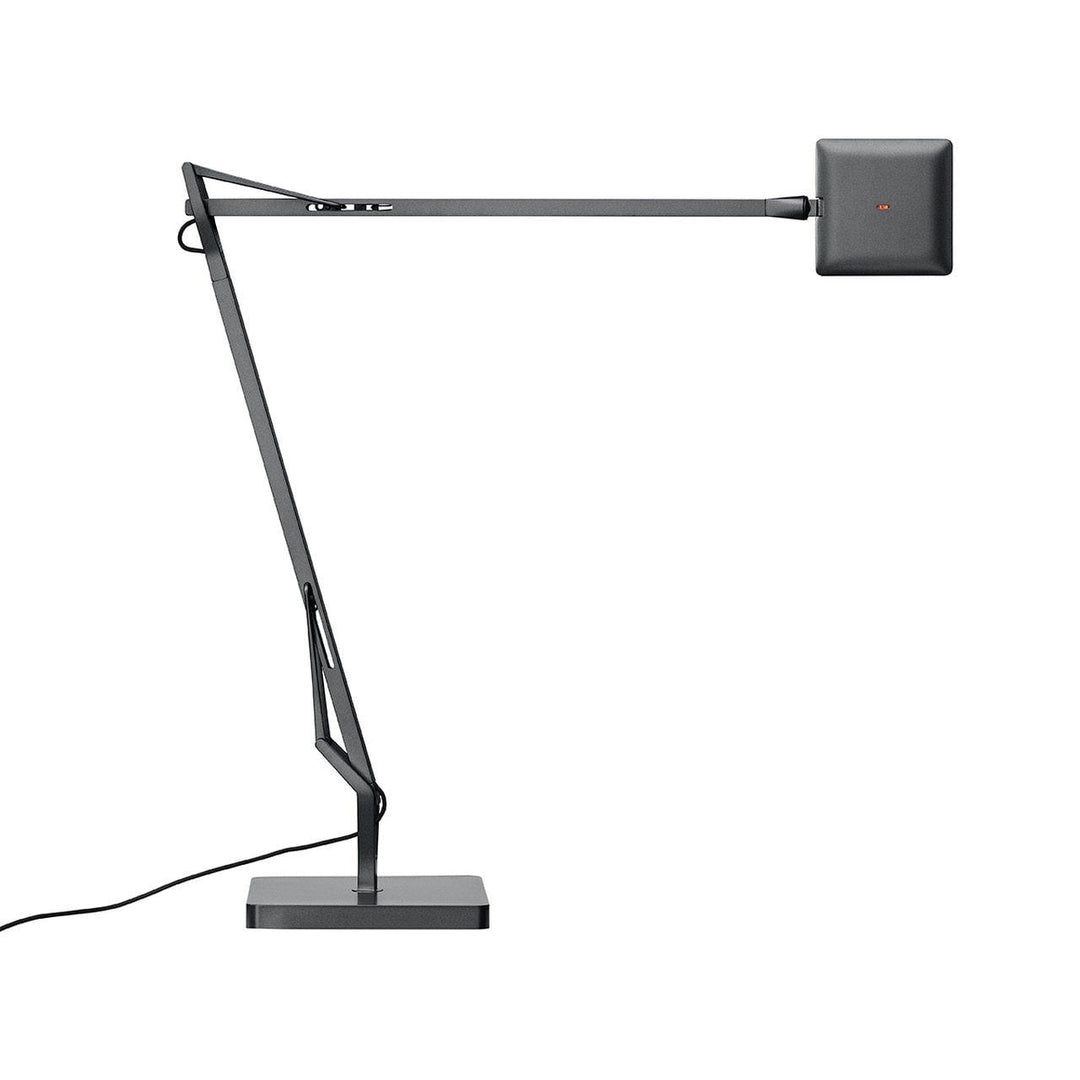 Edge Table Lamp - Vakkerlight