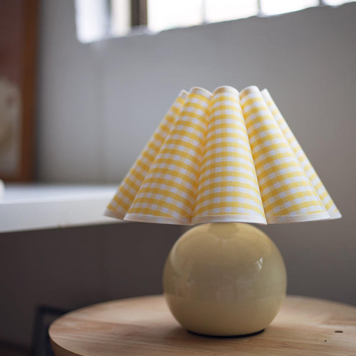 Kicsi Knife Pleat Table Lamp - Vakkerlight