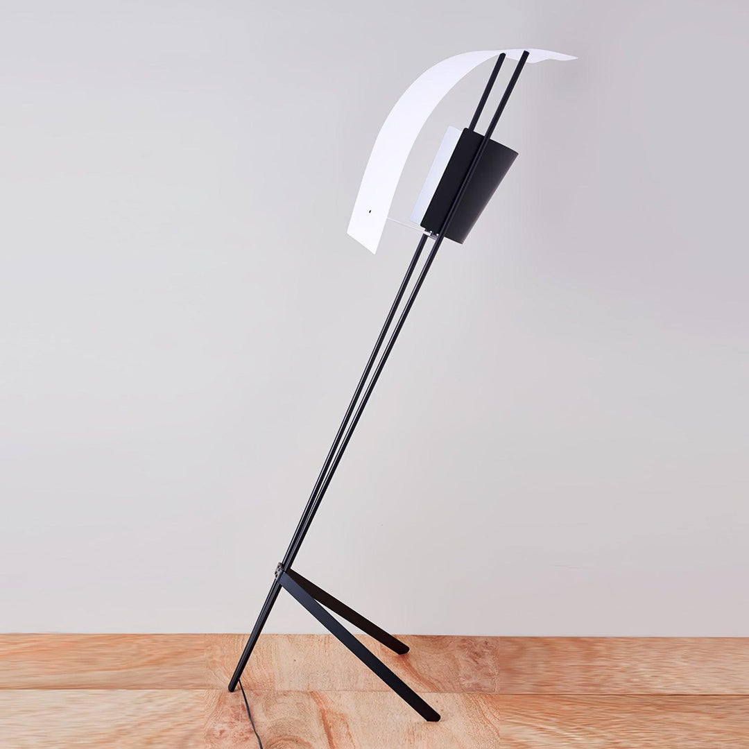 Kite Floor Lamp - Vakkerlight