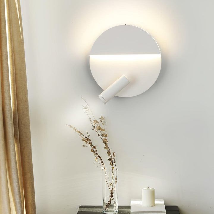 Kneeland Rotatable Wall Lamp - Vakkerlight