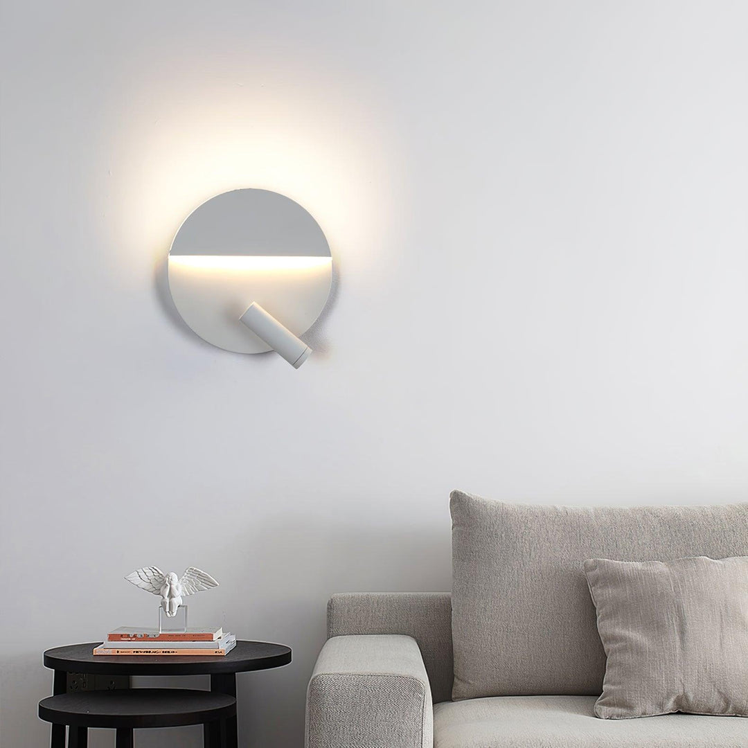 Kneeland Rotatable Wall Lamp - Vakkerlight