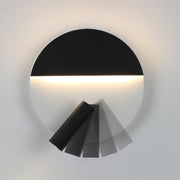 Kneeland Rotatable Wall Lamp - Vakkerlight