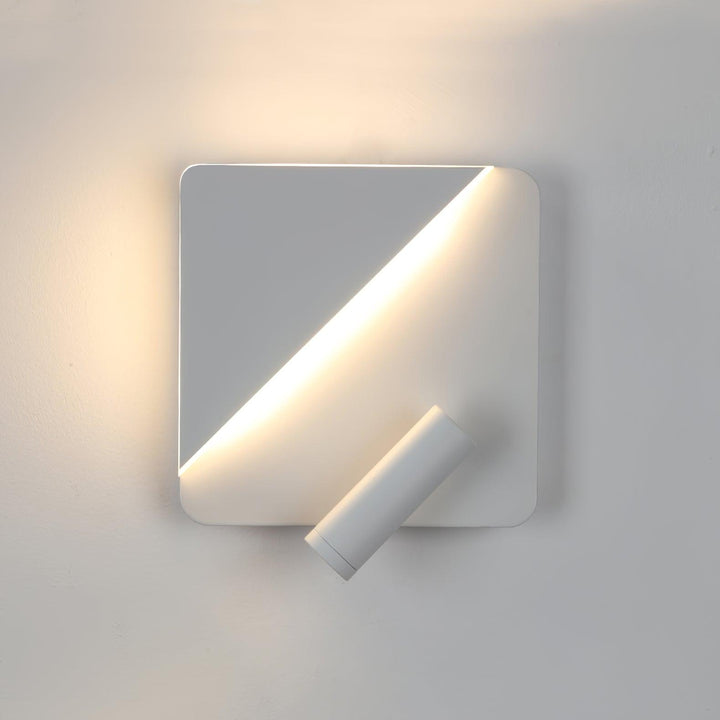 Kneeland Rotatable Wall Lamp - Vakkerlight