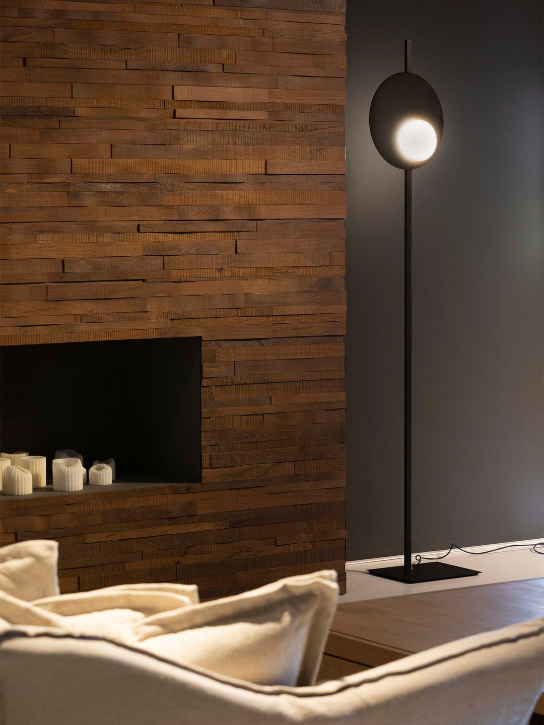 Kwic Floor Lamp - Vakkerlight