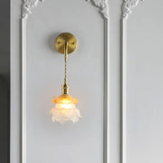 Laura Brass Wall Lamp - Vakkerlight