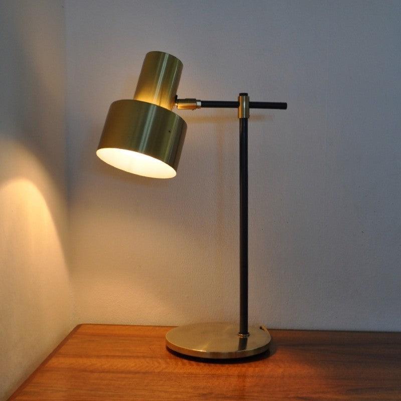 Lento Table Lamp - Vakkerlight