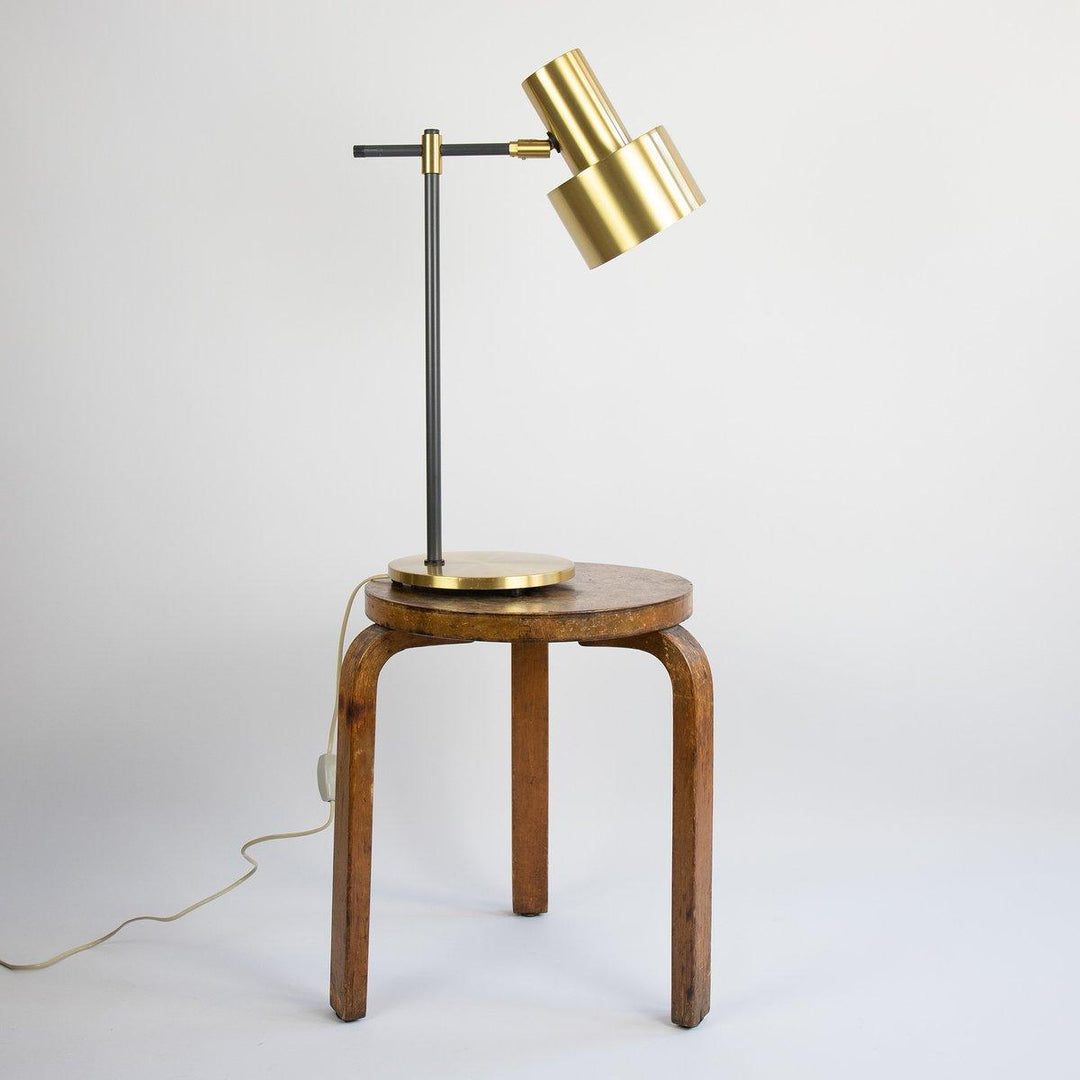 Lento Table Lamp - Vakkerlight