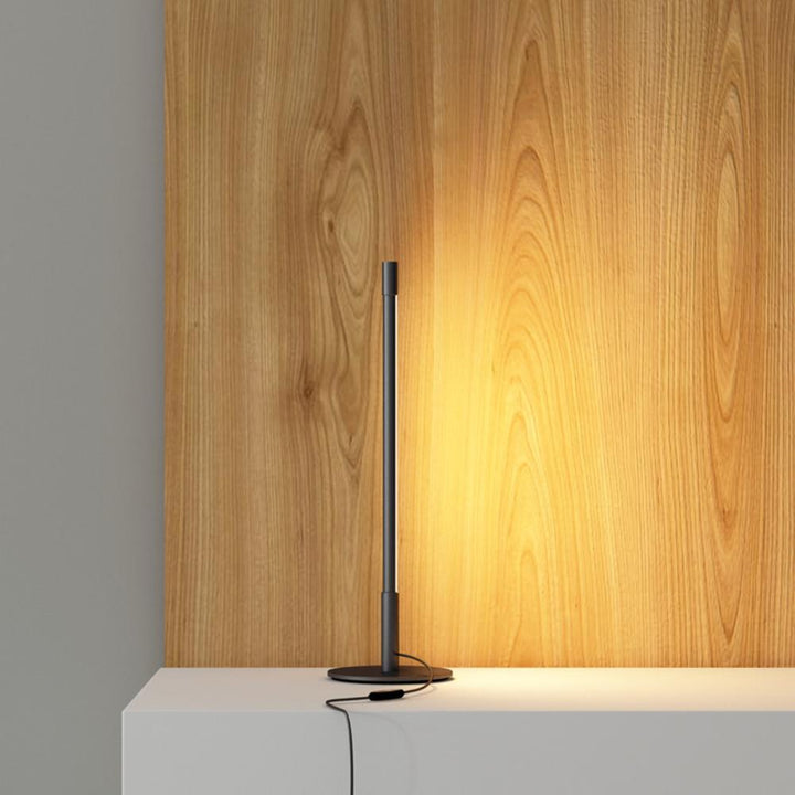 Linear LED Table Lamp - Vakkerlight