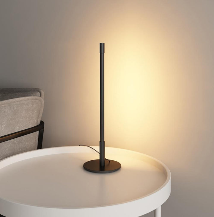 Linear LED Table Lamp - Vakkerlight