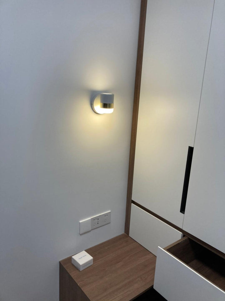 Ling P1 LED Sconce - Vakkerlight