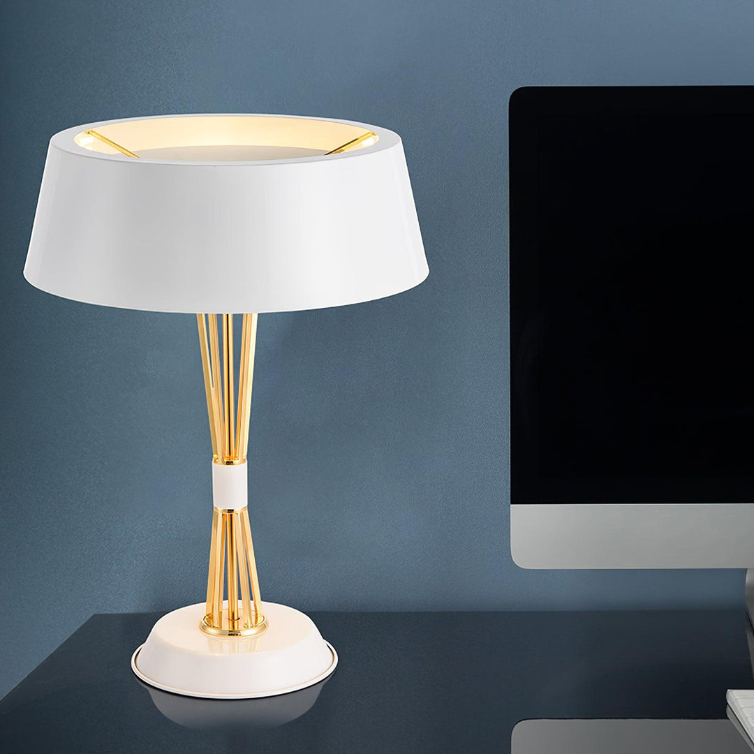 Lowrider Table Lamp - Vakkerlight