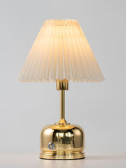 Metal Antique Table Lamp - Vakkerlight
