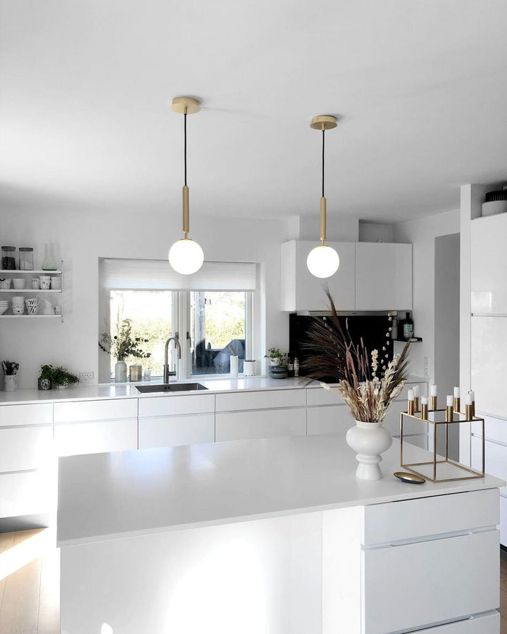 Miira Brass Pendant Light - Vakkerlight