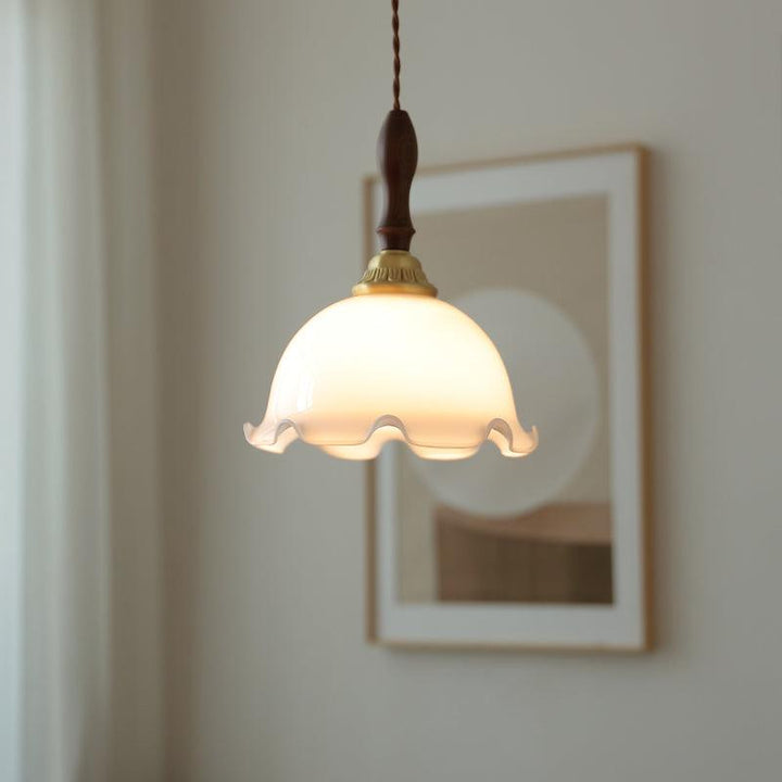Milky Flower Pendant Light - Vakkerlight