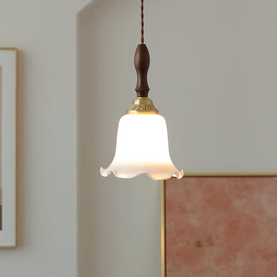 Milky Pendant Lamp