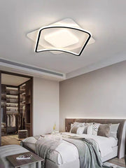 LED-Deckenleuchte mit minimalistischer Geometrie