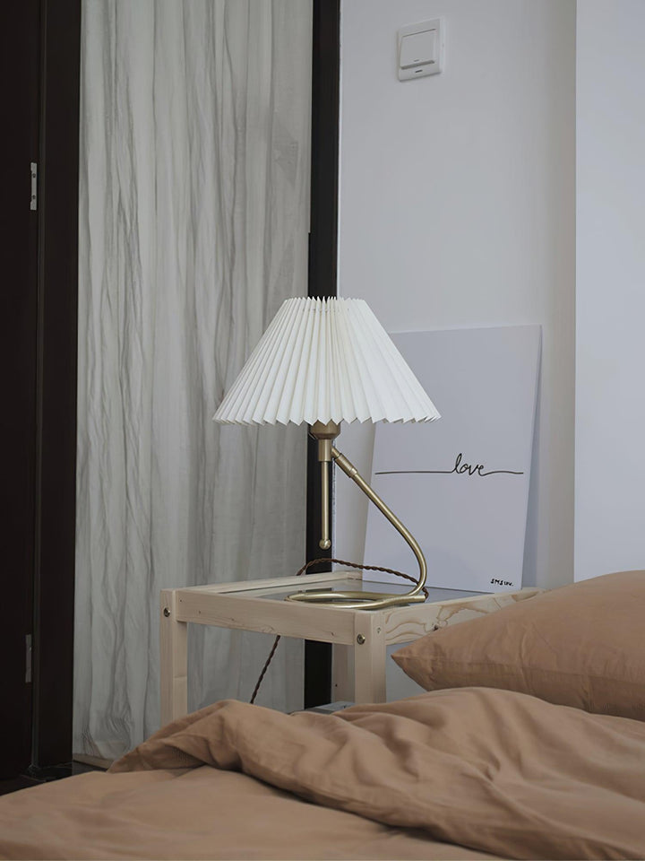 Levitate Pleated Table Lamp - Vakkerlight