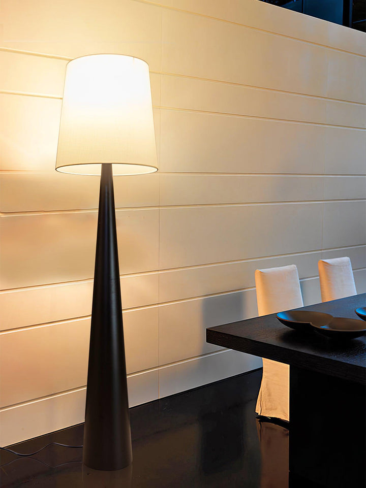 Montenegro Floor Lamp - Vakkerlight