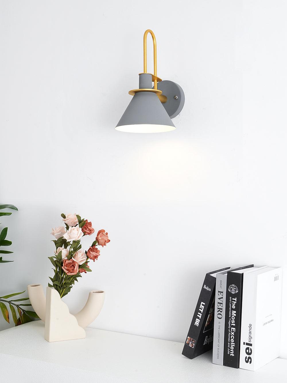 Nordic Metal Wall Sconce - Vakkerlight