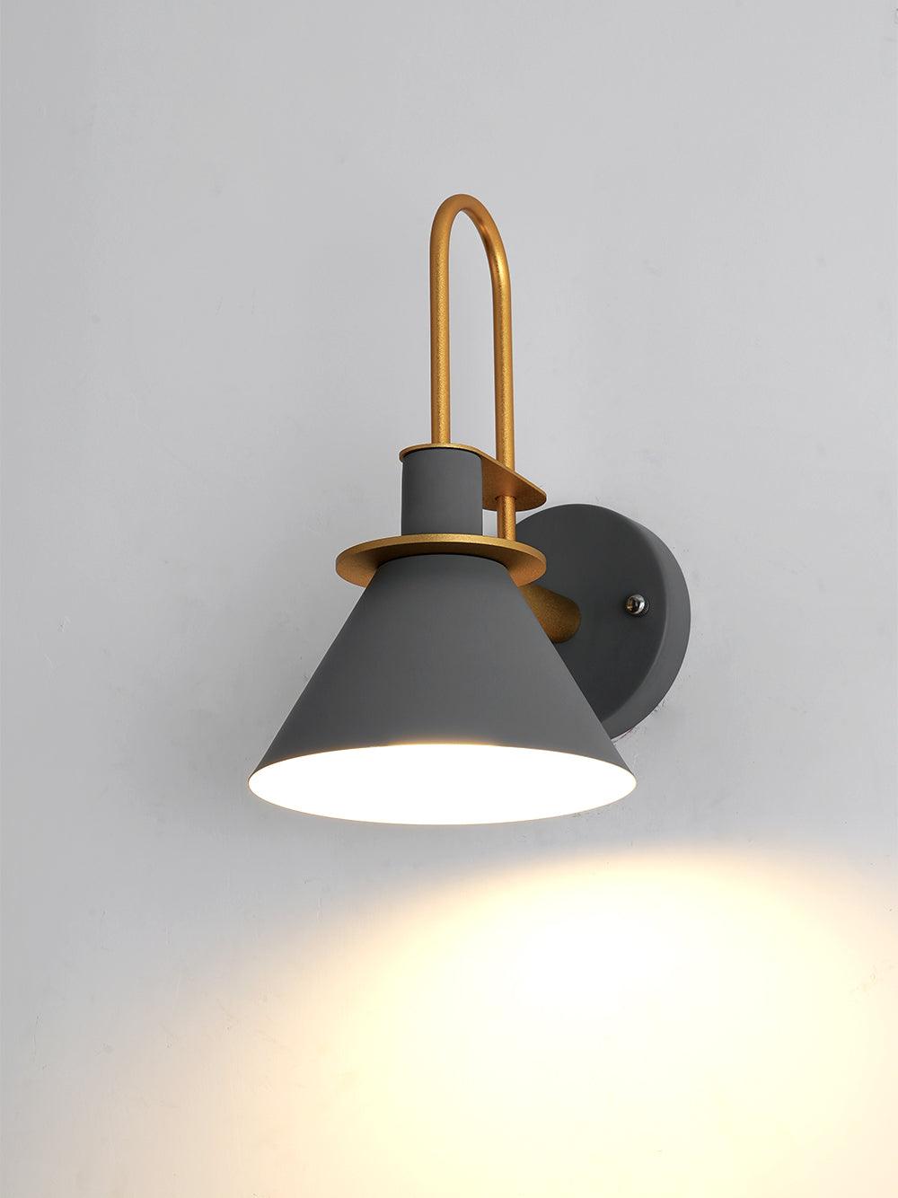 Nordic Metal Wall Sconce - Vakkerlight