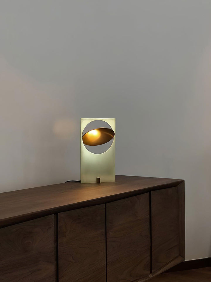 OBJ - 01 Table Lamp - Vakkerlight