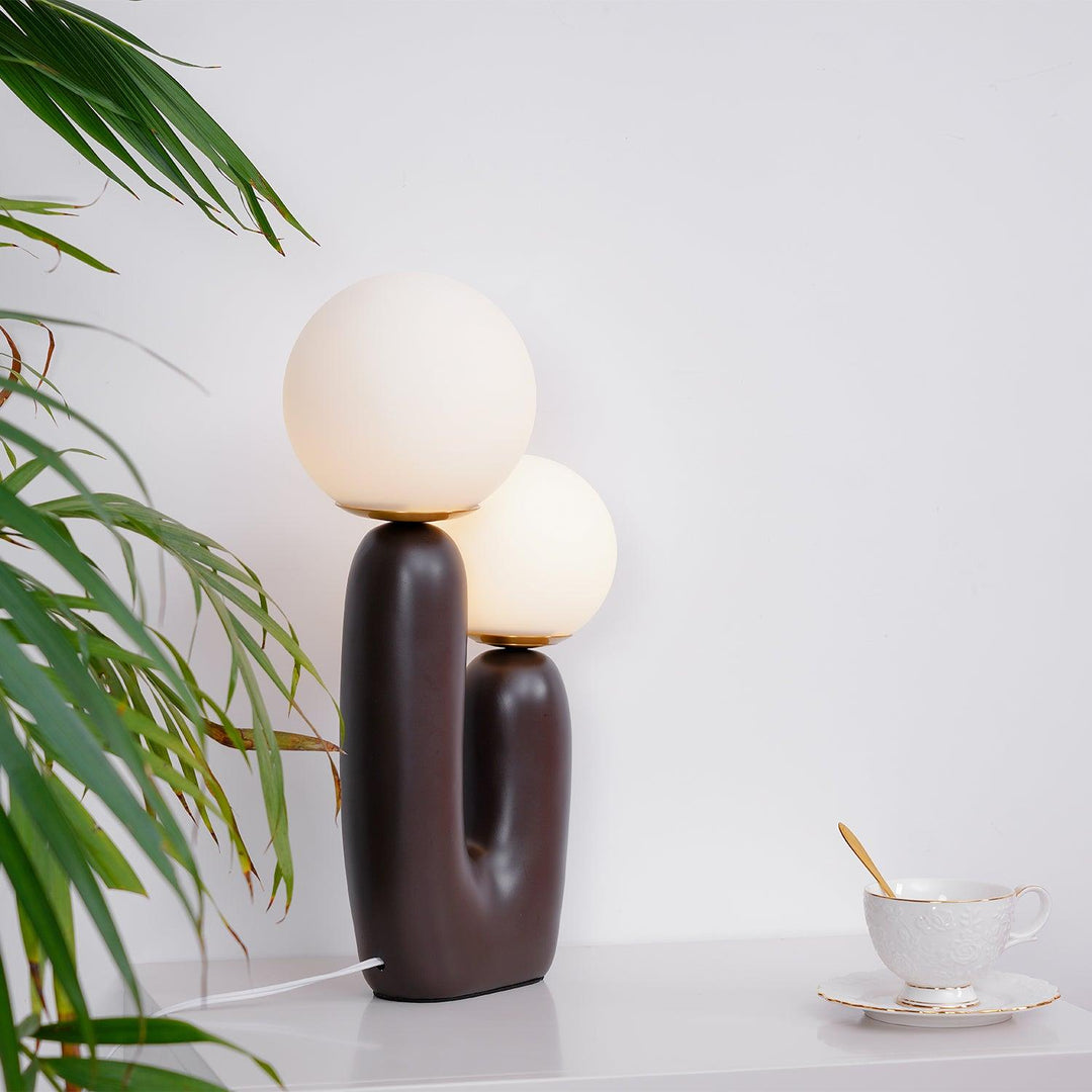 Oo Smooth Table Lamp - Vakkerlight