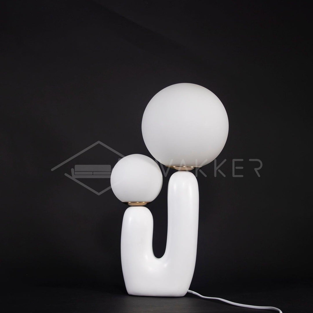 Oo Smooth Table Lamp - Vakkerlight