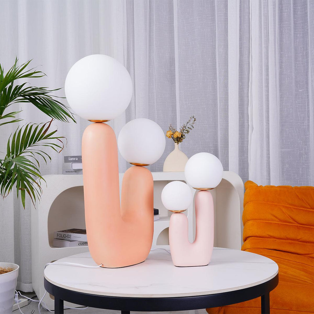 Oo Smooth Table Lamp - Vakkerlight