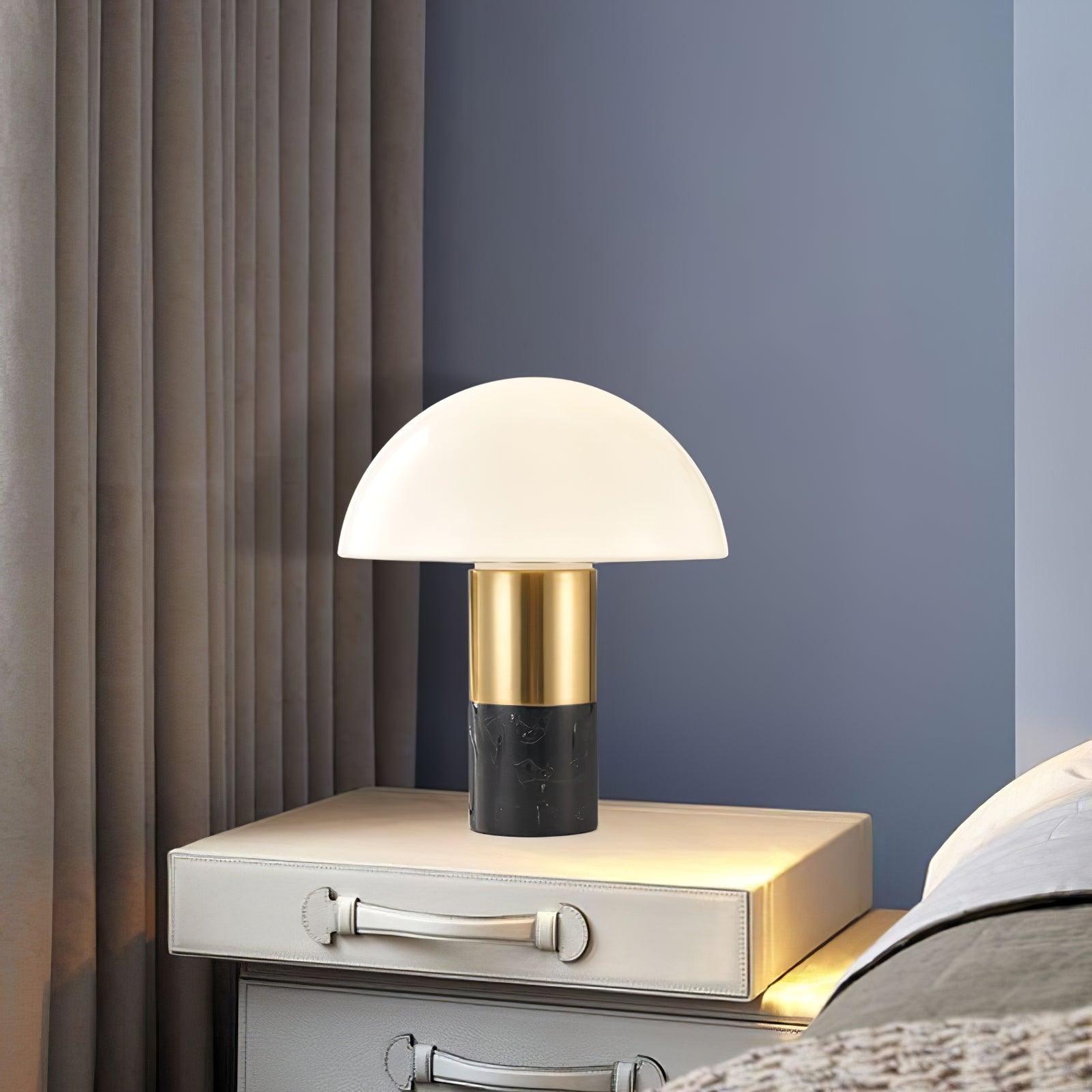 Orly Table Lamp – Vakkerlight