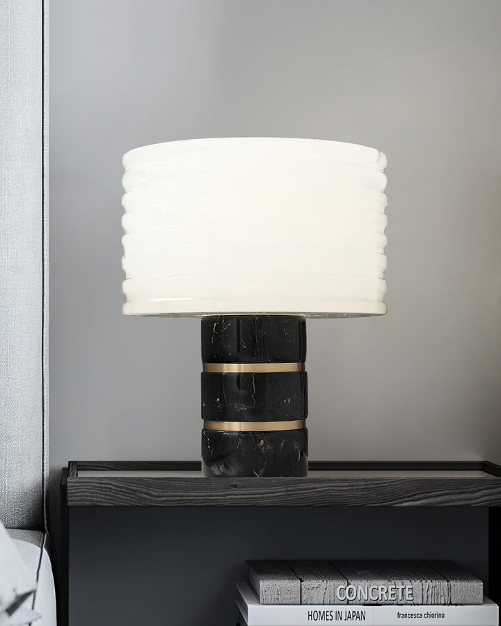 Outela Table Lamp - Vakkerlight