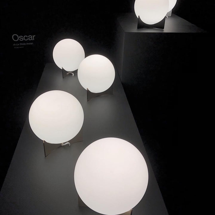 Oscar Table Lamp - Vakkerlight