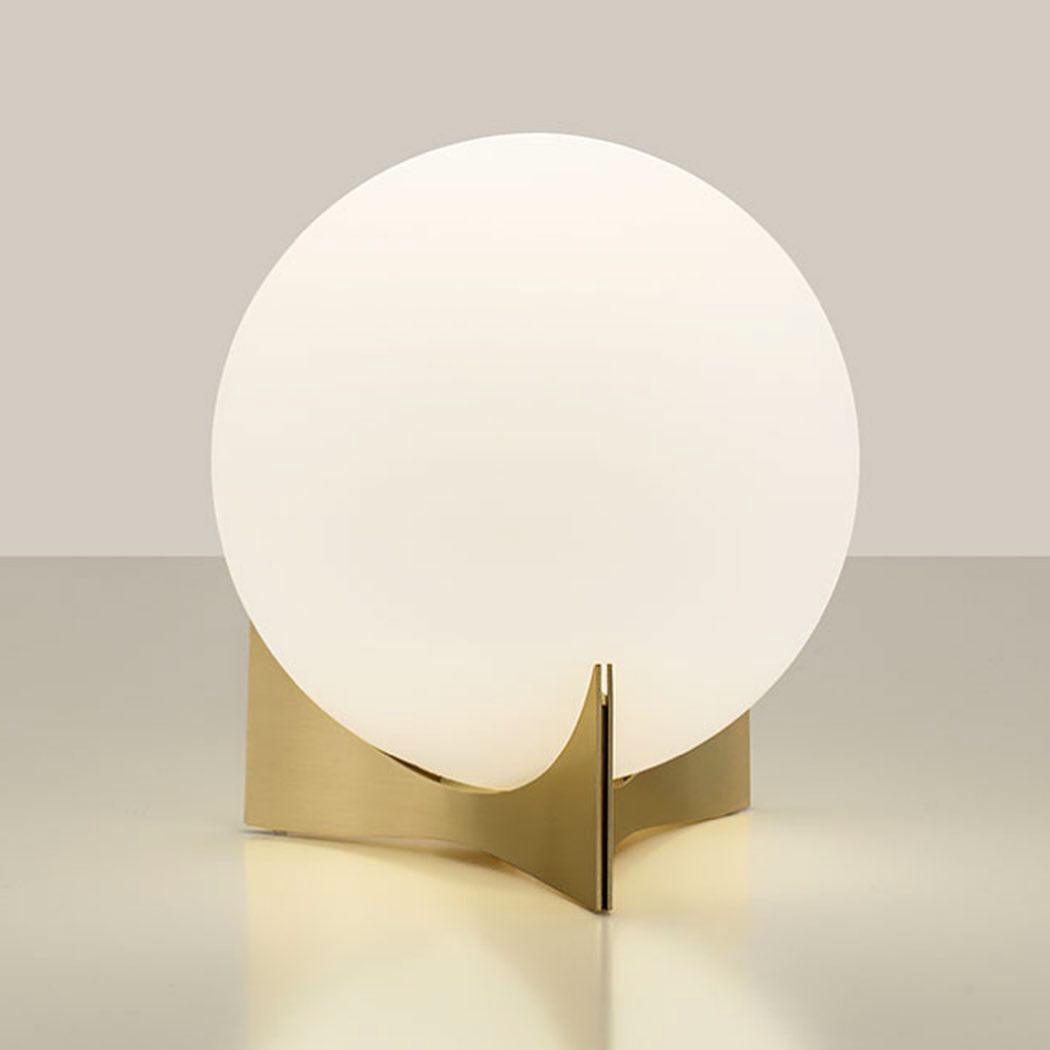 Oscar Table Lamp - Vakkerlight