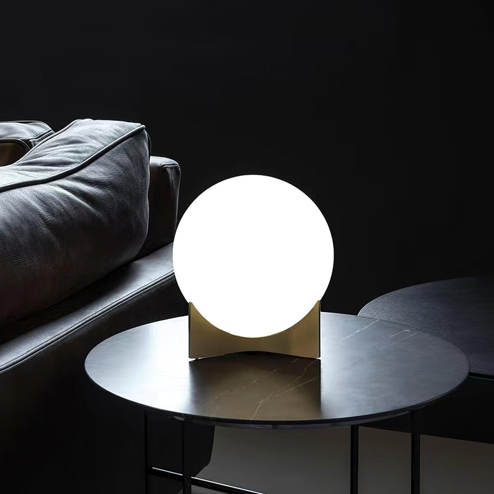 Oscar Table Lamp - Vakkerlight