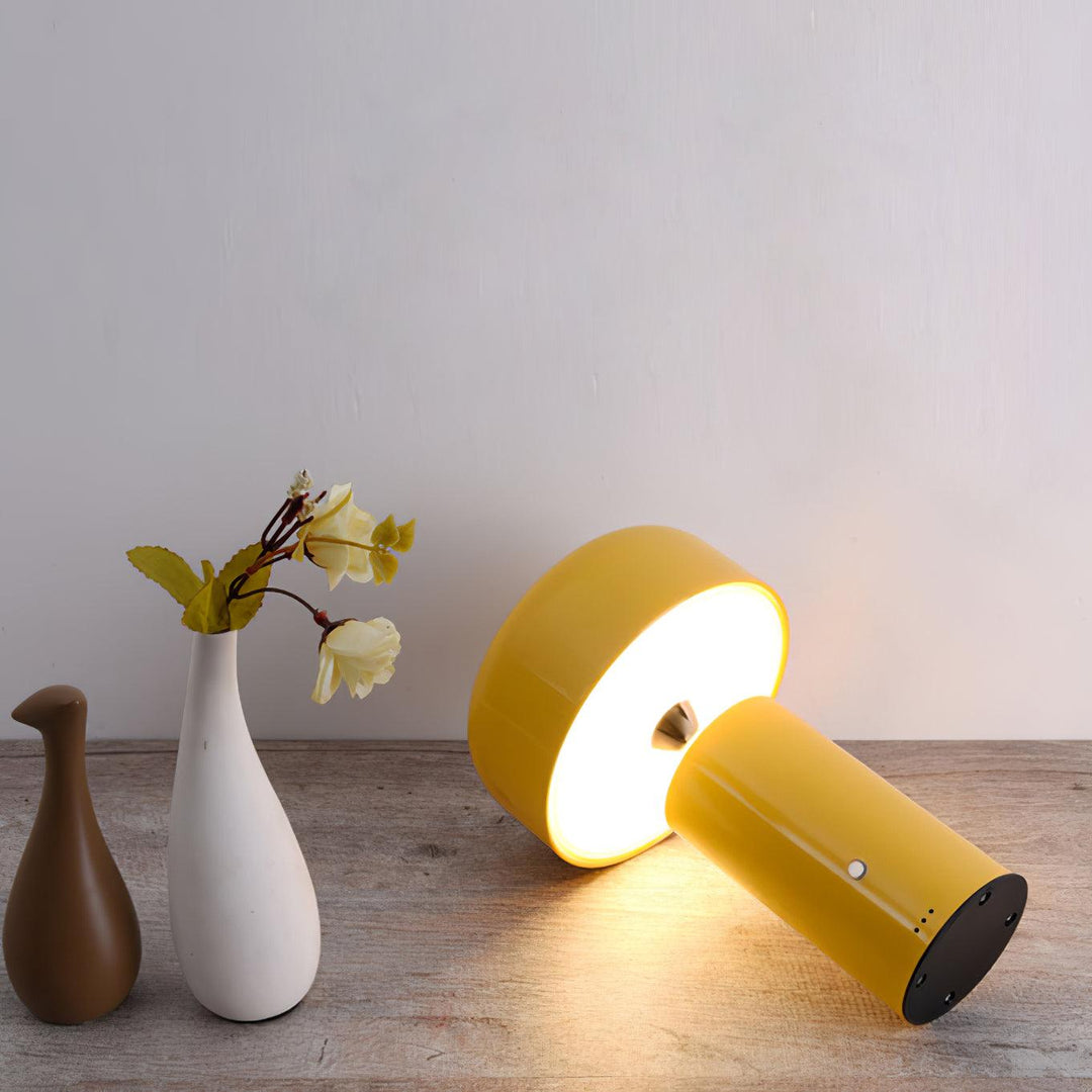 Ouliope Built-in Battery Table Lamp - Vakkerlight