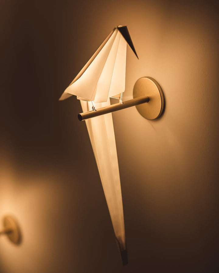 Avian Serenity Wall Lamp - Vakkerlight