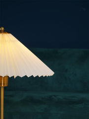 Perla Pleated Table Lamp – Vakkerlight