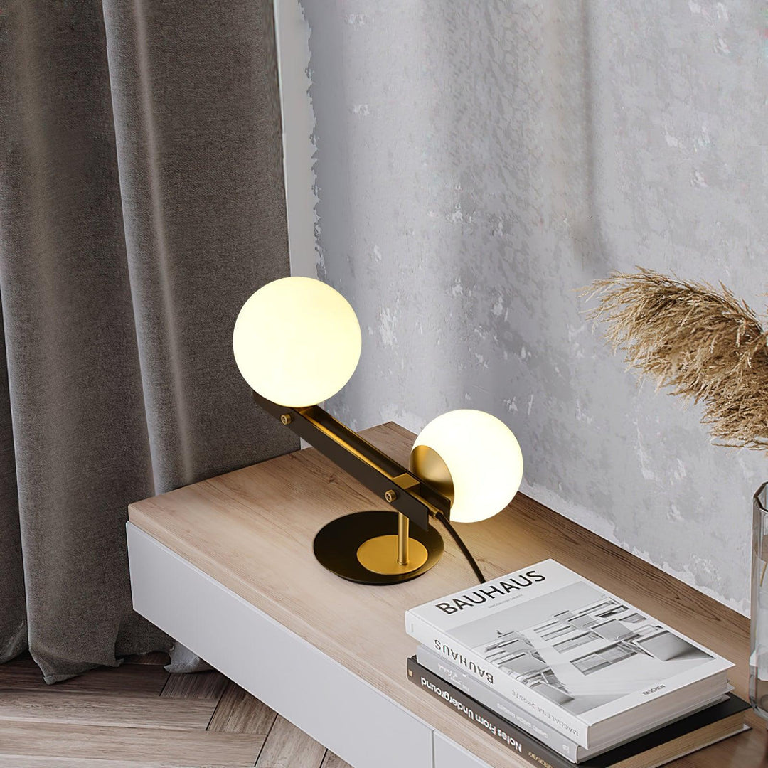 Planeta Table Lamp - Vakkerlight