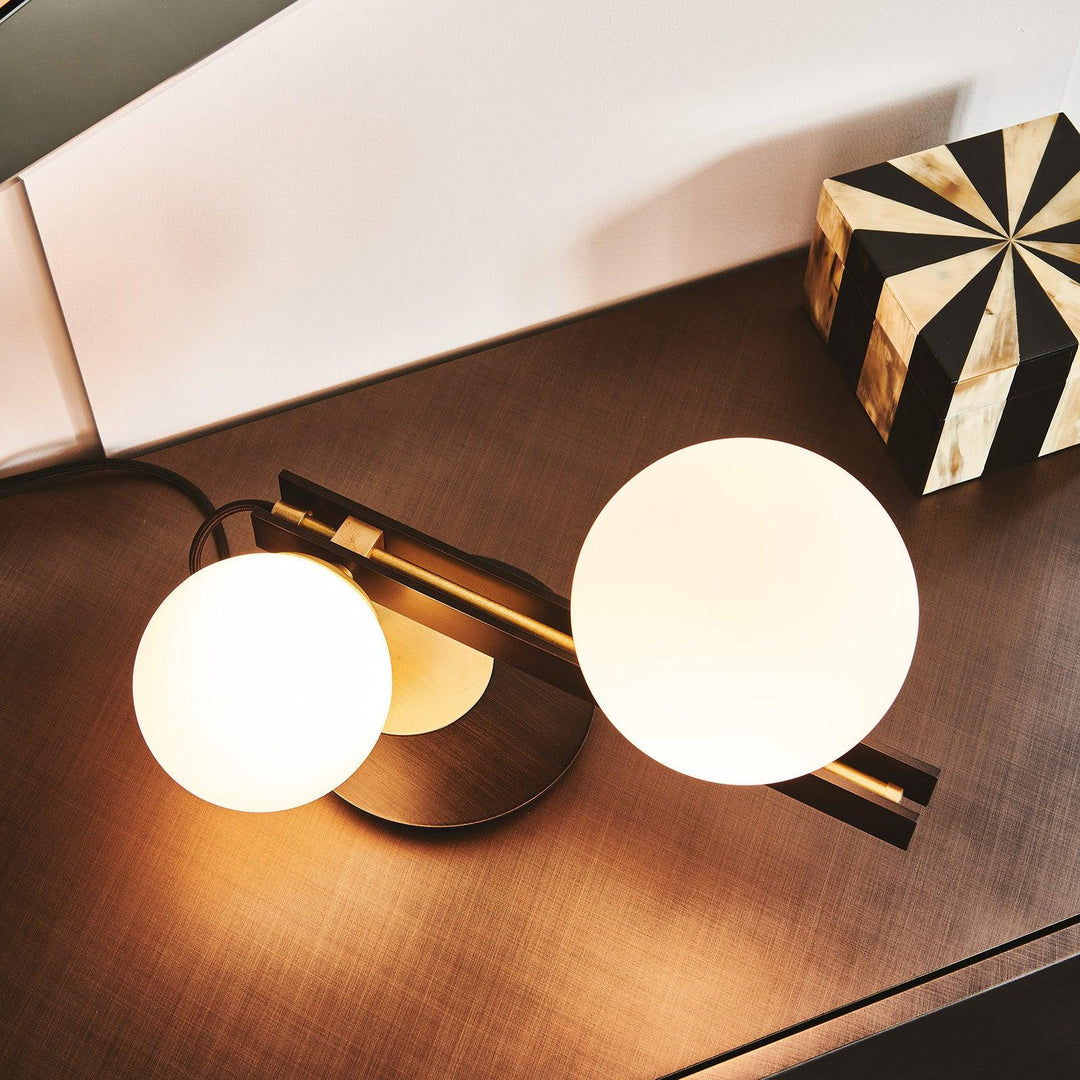 Planeta Table Lamp - Vakkerlight