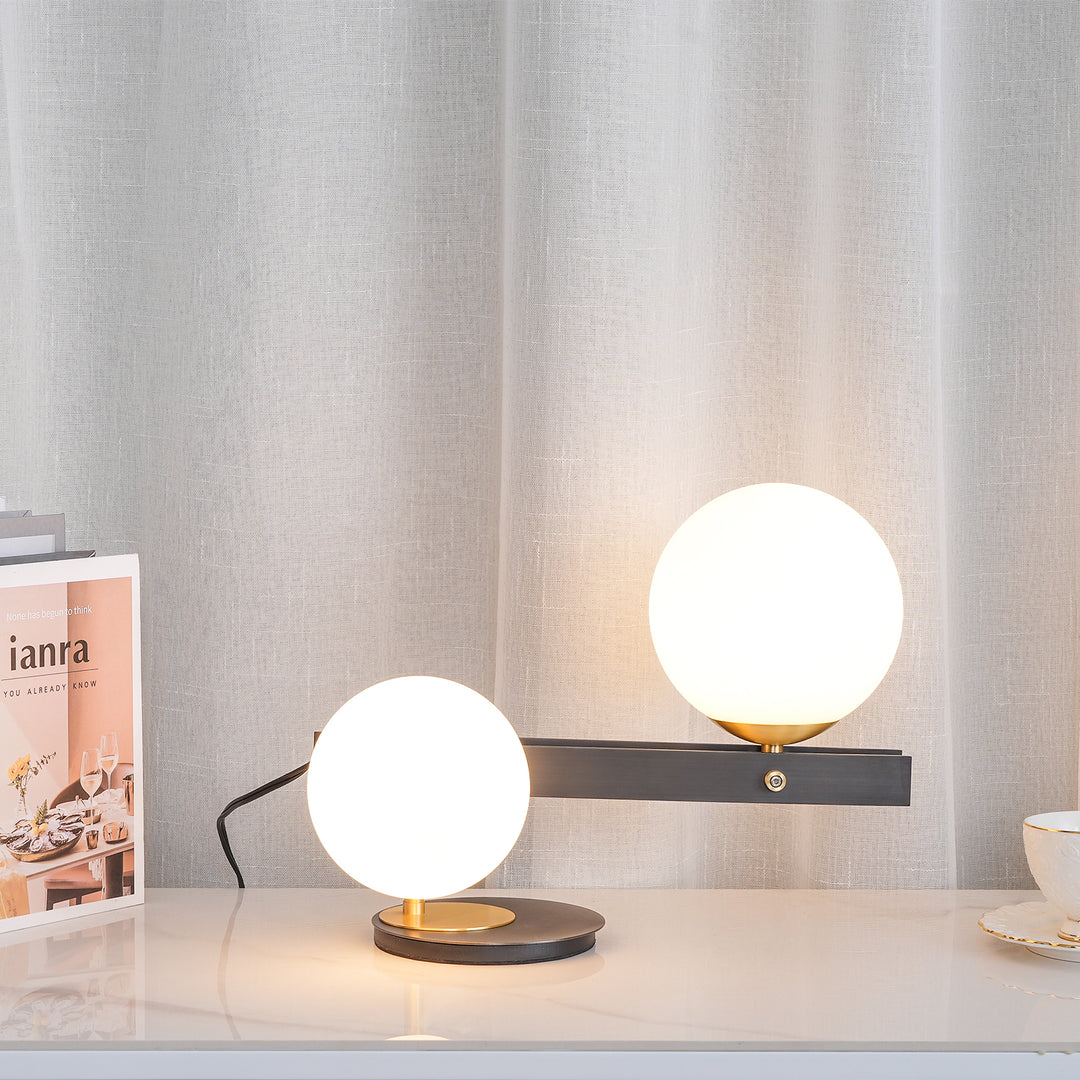 Planeta Table Lamp - Vakkerlight