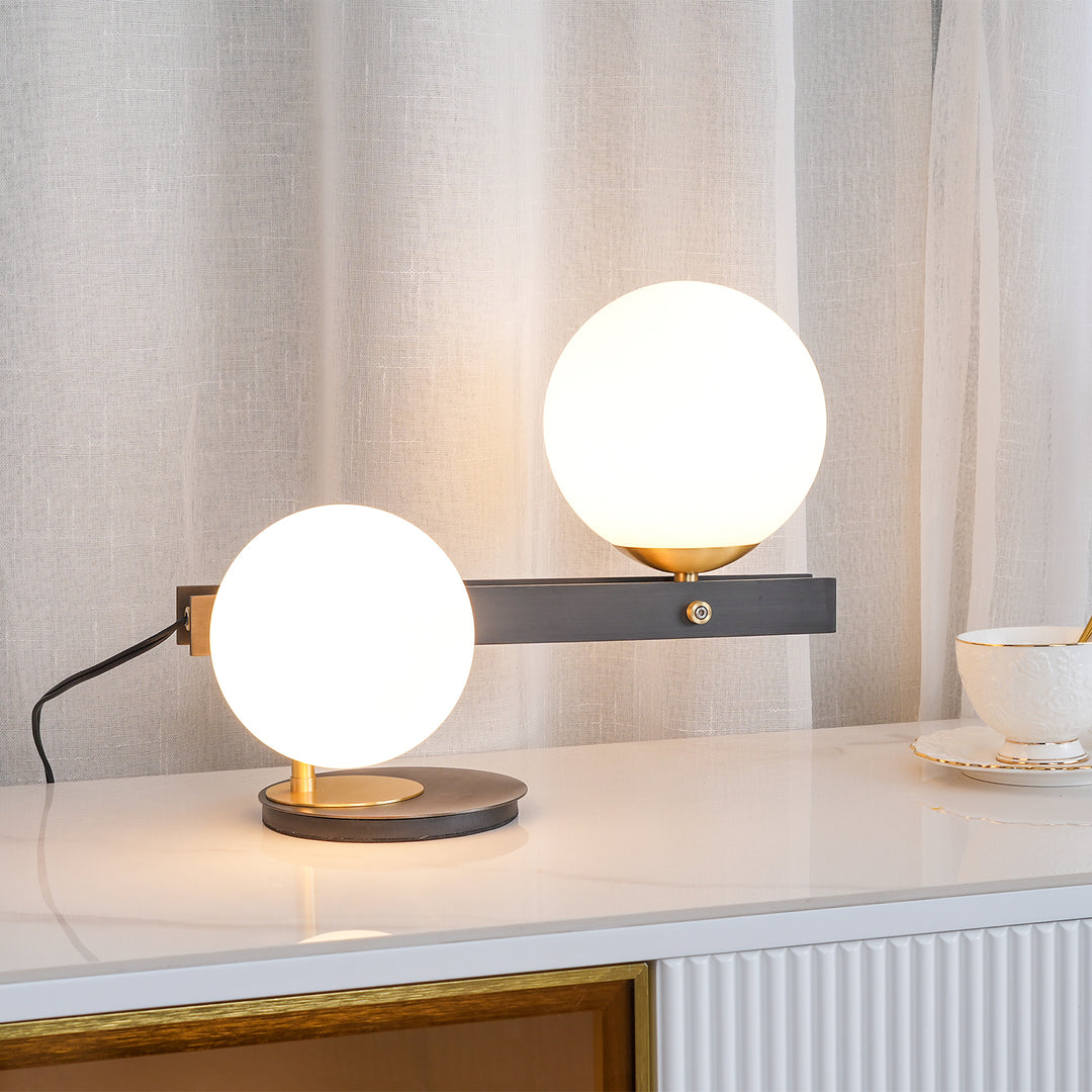 Planeta Table Lamp - Vakkerlight