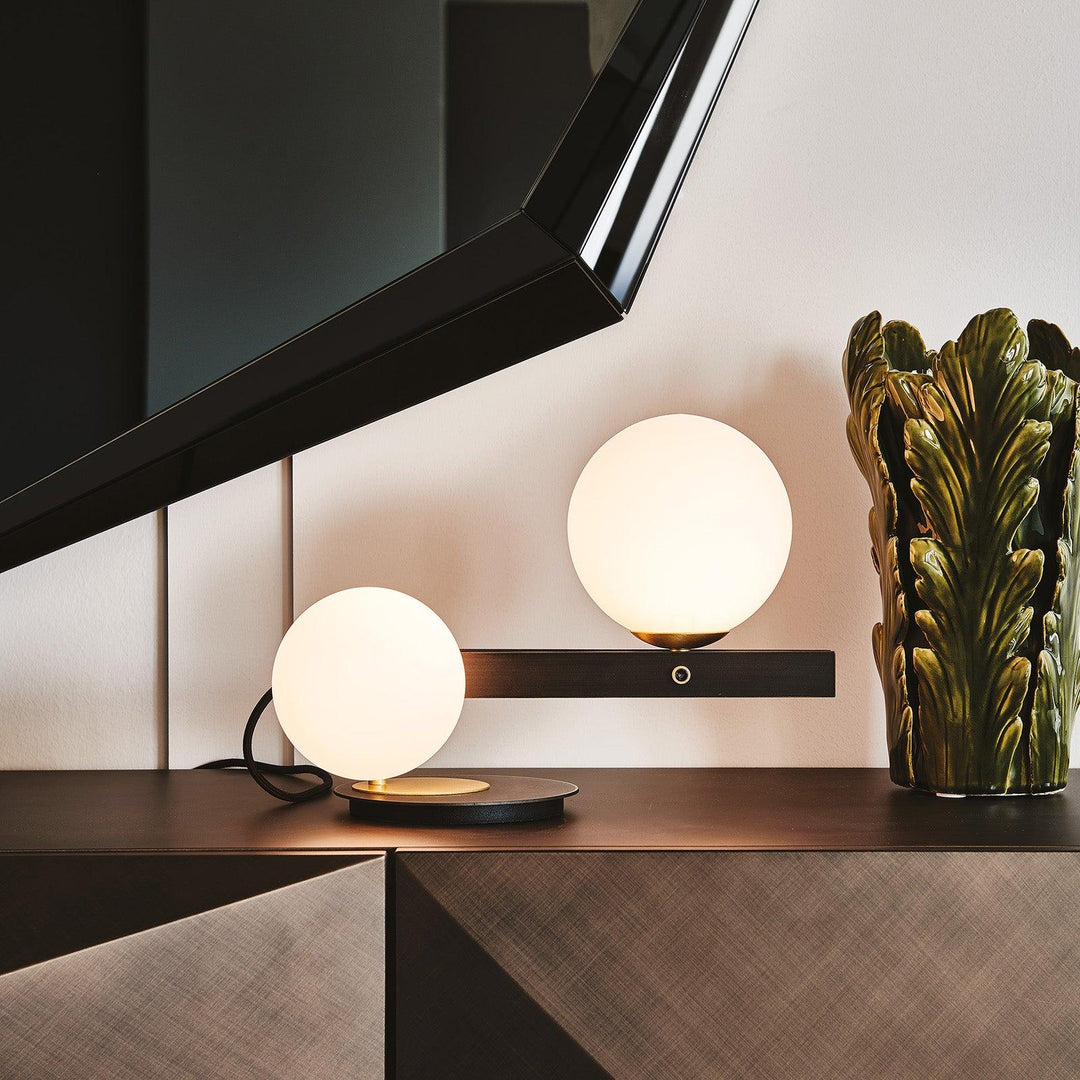 Planeta Table Lamp - Vakkerlight