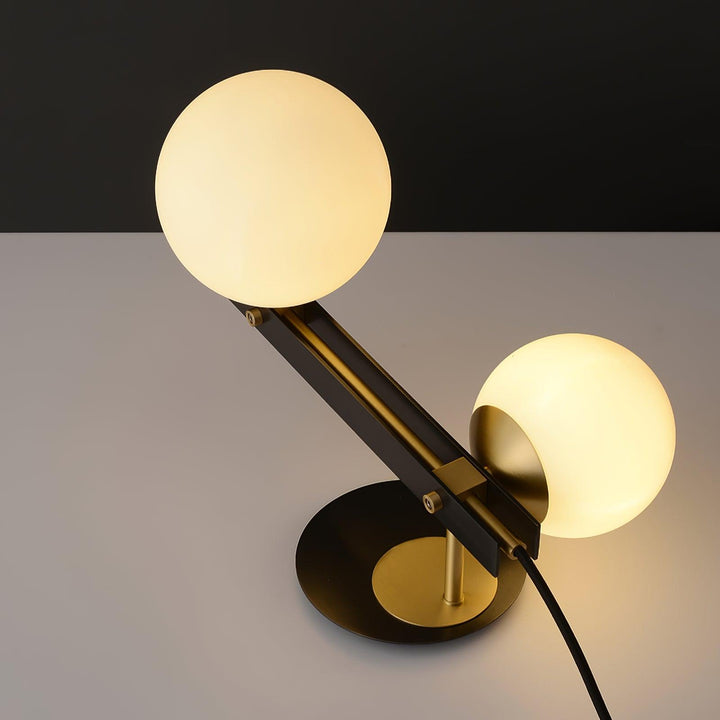 Planeta Table Lamp - Vakkerlight