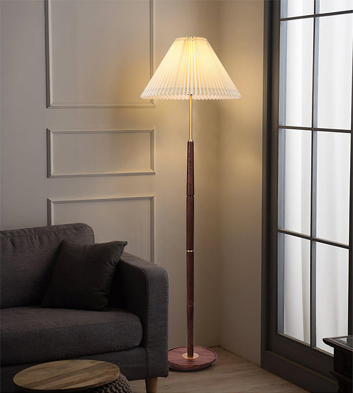 Pleated Floor Lamp - Vakkerlight