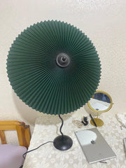 Pleated Hat Table Lamp - Vakkerlight