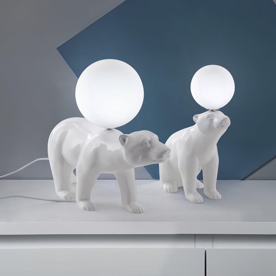 Polar Bear Table Lamp - Vakkerlight