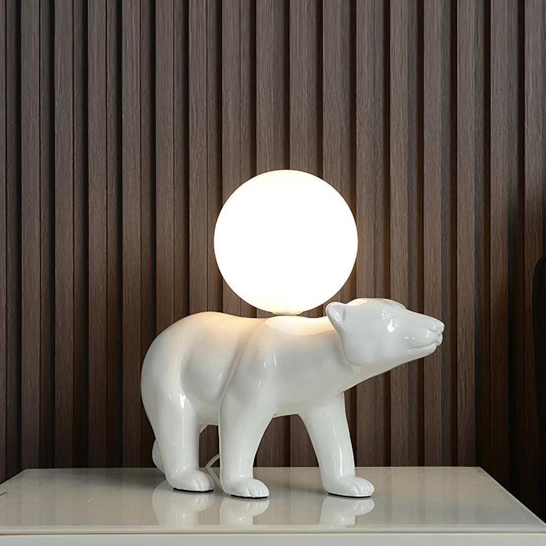 Polar Bear Table Lamp - Vakkerlight