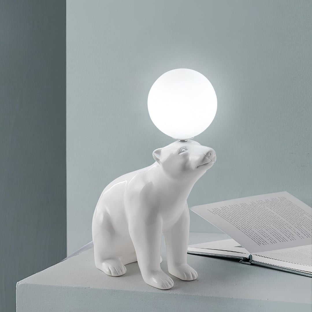 Polar Bear Table Lamp - Vakkerlight